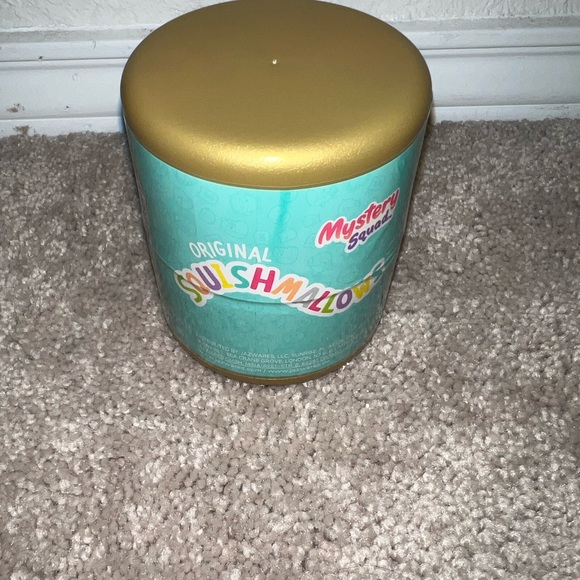 New 4” Original Mystery Capsule Squishmallows - Picture 2 of 3